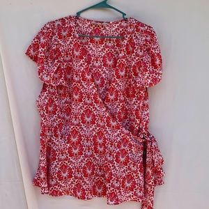 Loft plus size 18 white background pink and orange flowers